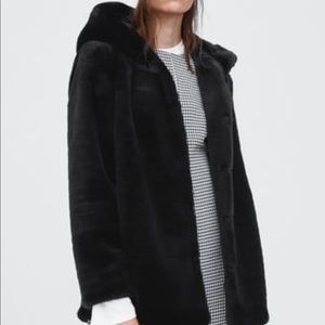 Zara XS Faux Fur Coat with Hood Black
